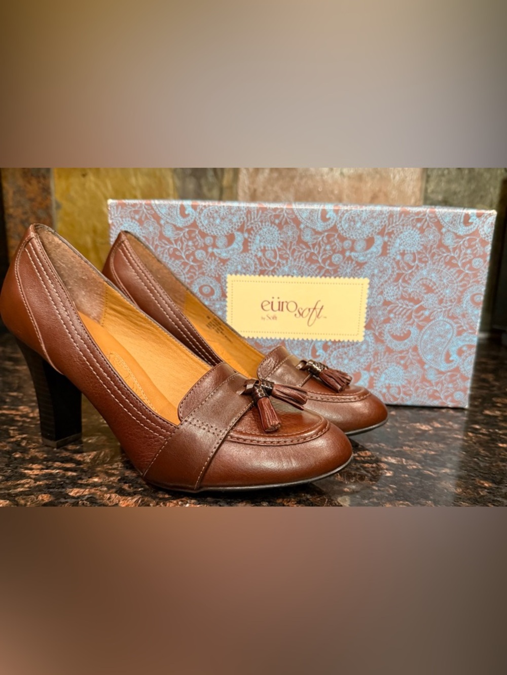 Eurosoft by Sofft Womens 9 M Brown Tassel Pumps